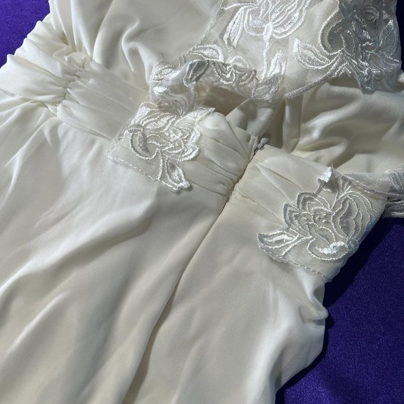 📌Caqueta International Lock at the Backside .... Beach Wedding - Prom - Dress - Picture 10 of 16